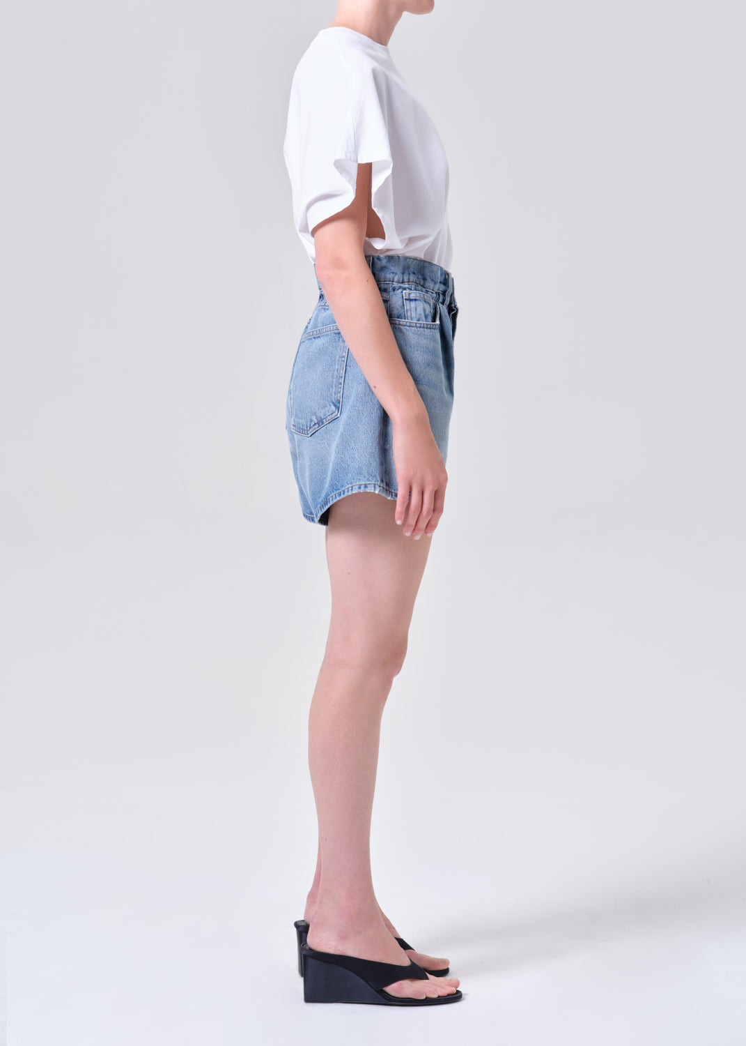 Lyonne Short