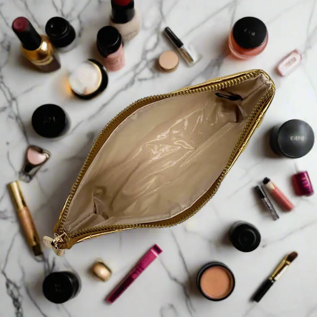 Sleek Stash & Go